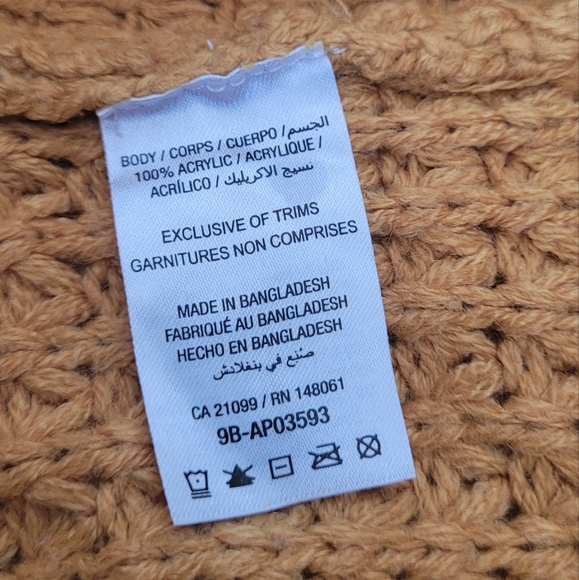 A knitted sweatshirt by Ardene - Picture 6 of 7